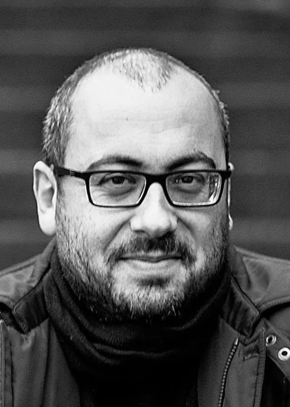 Angelo-Petrella-De-Nigris-Editore
