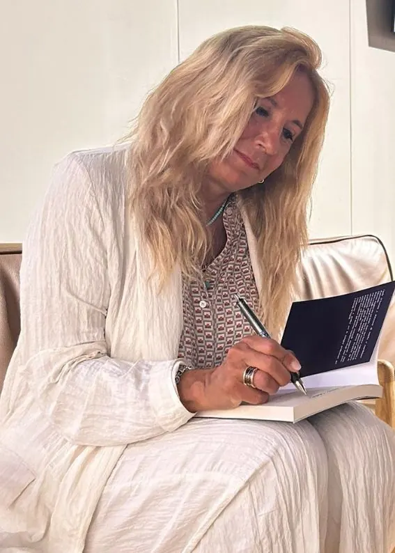 Linda-DAncona-De-Nigris-Editore