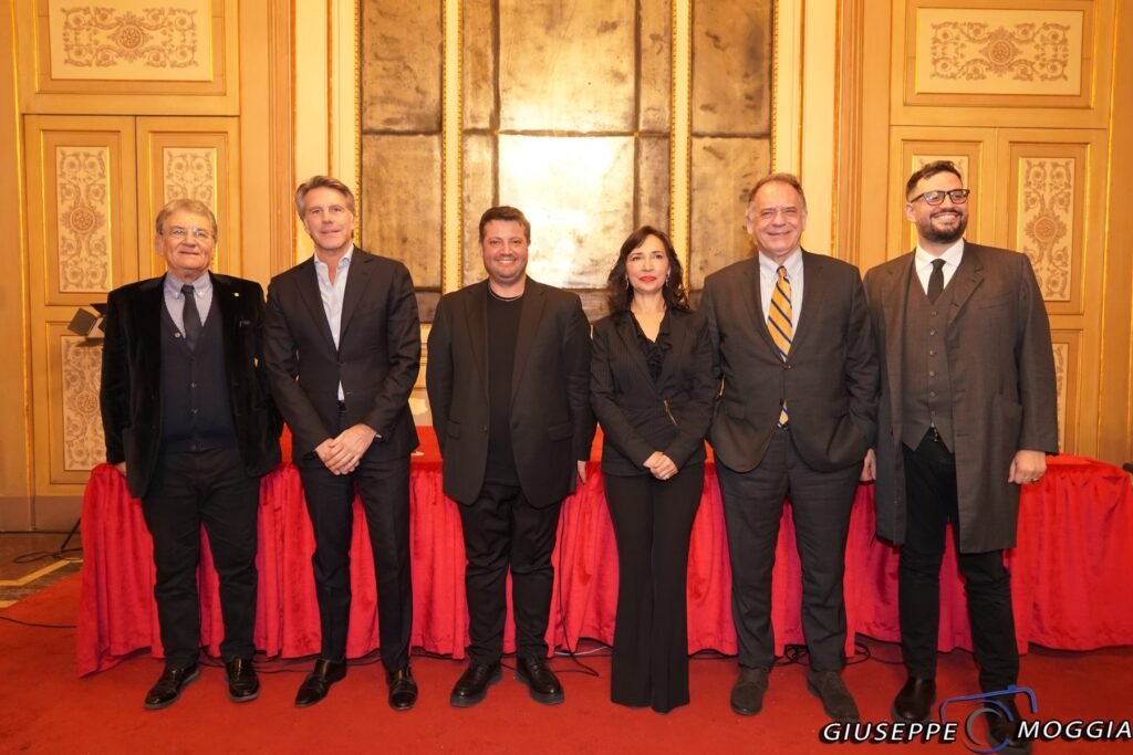 Celebrazione alla grandezza partenopea