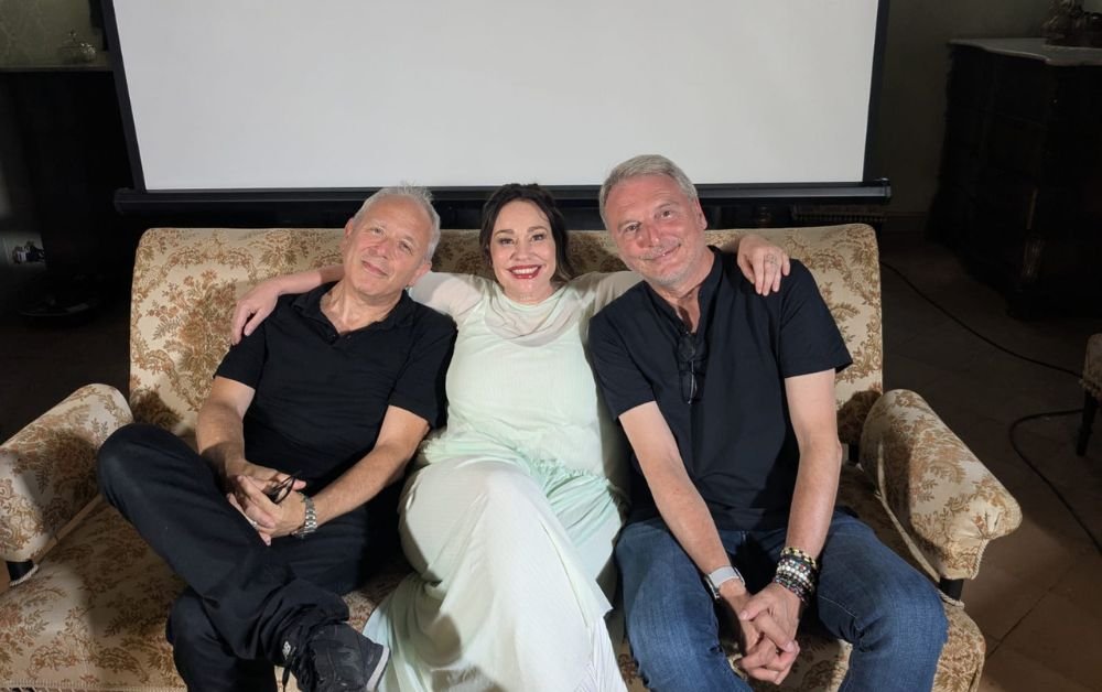 La Zucchi incanta i cuori e le anime